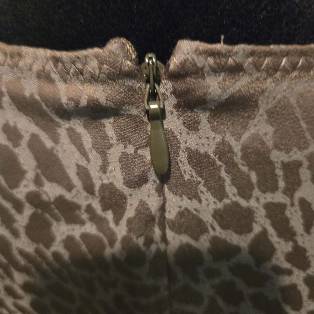 Guess Ruched Tan Blouse - Picture 4 of 7